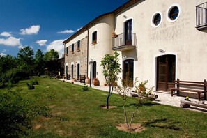 Exterior - La Rosa Nel Bicchiere (Soveria Mannelli)