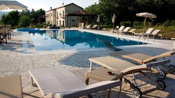 Udendørs pool