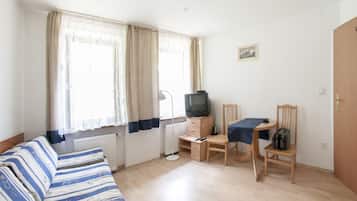 Double Room (2) | Iron/ironing board, free WiFi, bed sheets