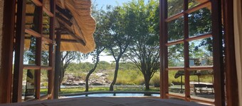 Nyangombe Safari Lodge