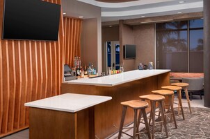 Bar (en el alojamiento)