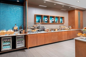 Desayuno buffet incluido todos los días