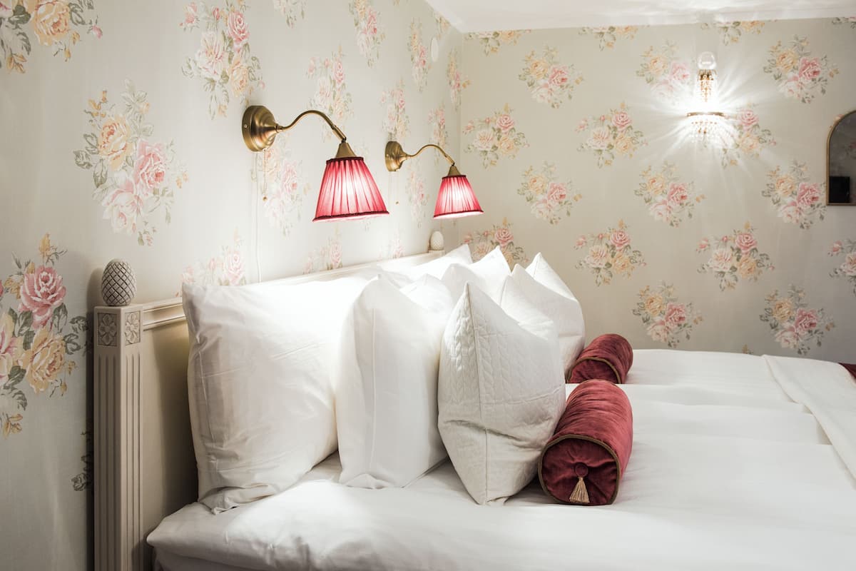 Deluxe-Doppelzimmer, eigenes Bad (Agnes)
