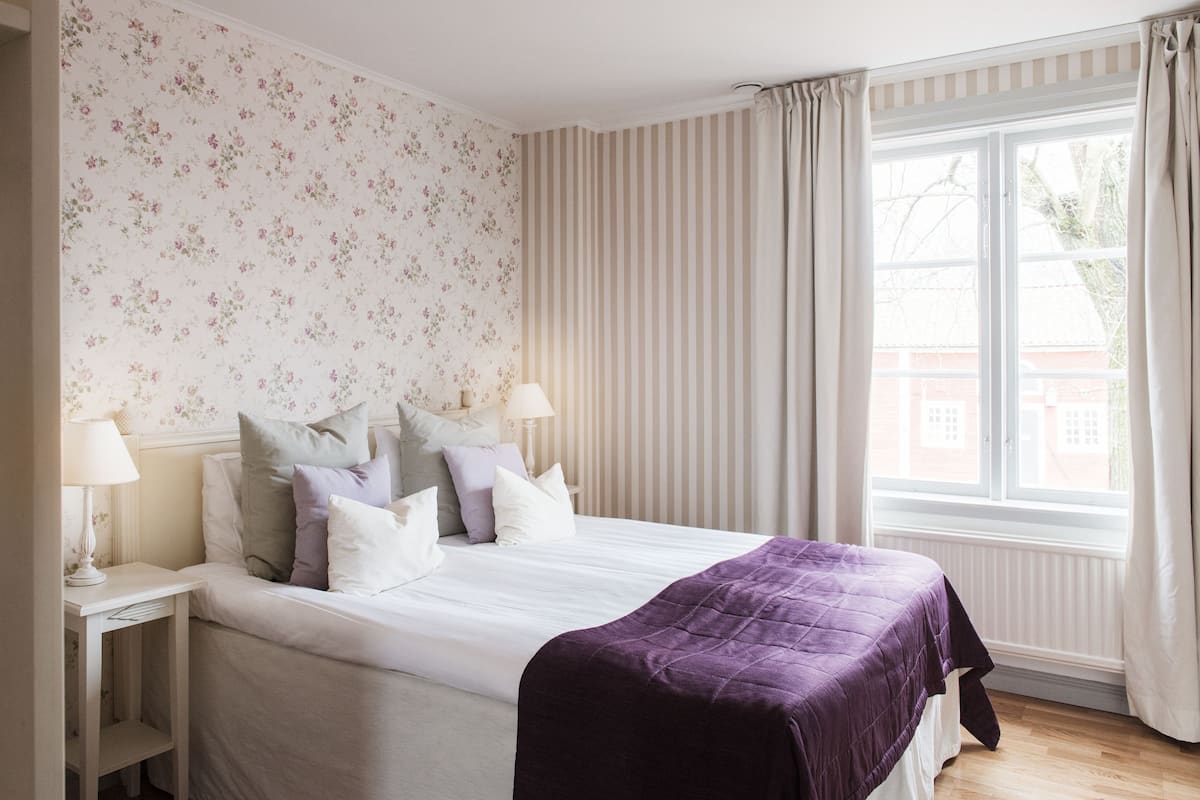 Doppelzimmer, eigenes Bad (Lovisa)