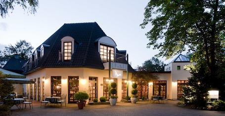 Front of property. Hotel Meiners