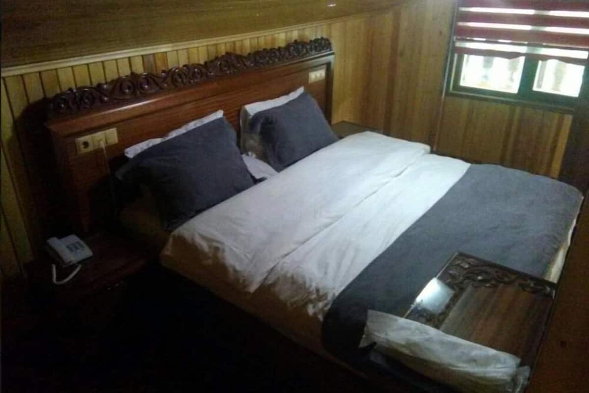 Royal Suit Rooms | 1 chambre, bureau, chambres insonorisées, Wi-Fi gratuit