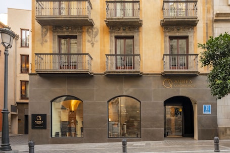 Front of property - evening/night