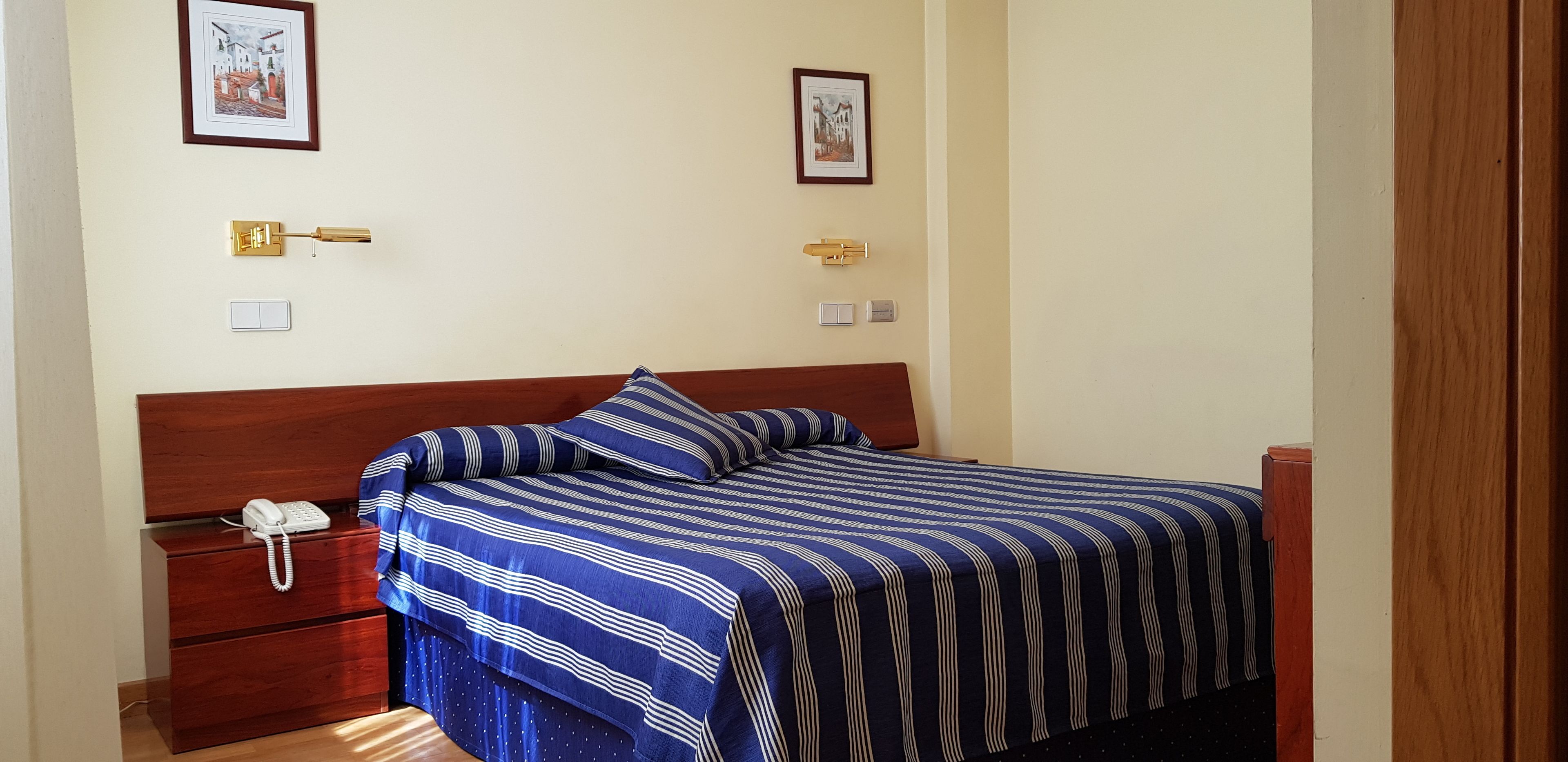 double or twin room | desk, blackout curtains, soundproofing, free wifi