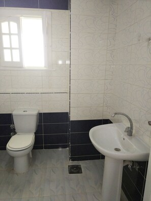 Bathroom - Apartamento Alejandro Magno (Borg el Arab)