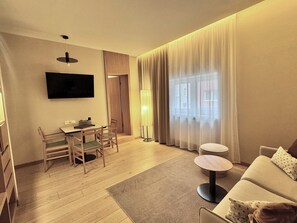 Studio Apartment Deluxe 'Anna' | Living room - One Bavaria Homes (Munich)