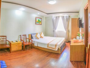 Camera Superior con letto matrimoniale o 2 letti singoli, vista città | Minibar, una cassaforte in camera, letti aggiuntivi gratuiti