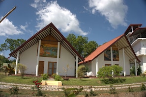 View from property - Santon Resort & Spa (Kahandamodara)