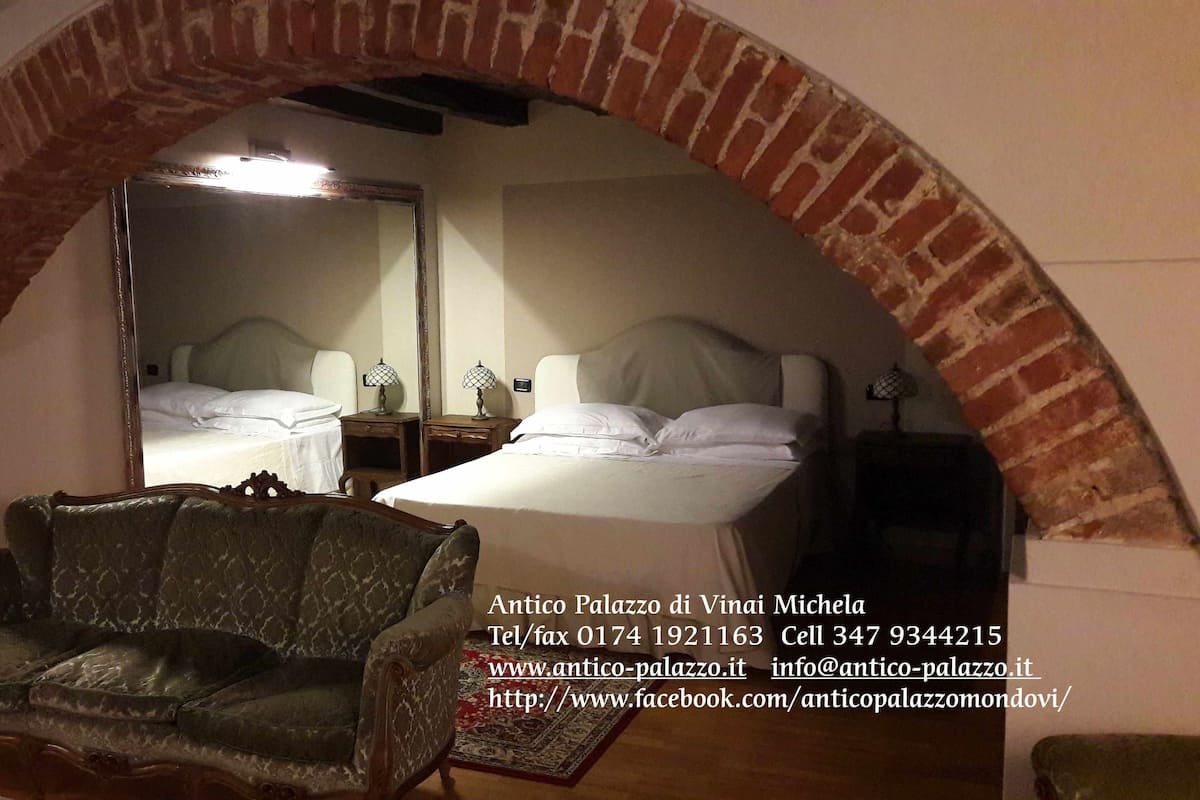 Suite Deluxe, cocina básica | 1 dormitorio, sábanas de algodón egipcio, ropa de cama de alta calidad