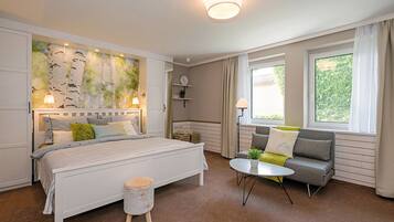 Basic Double Room | Desk, blackout curtains, cots/infant beds, free WiFi