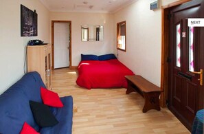 Chalet | Living area | LCD TV
