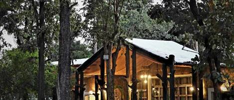 Fachada da propriedade