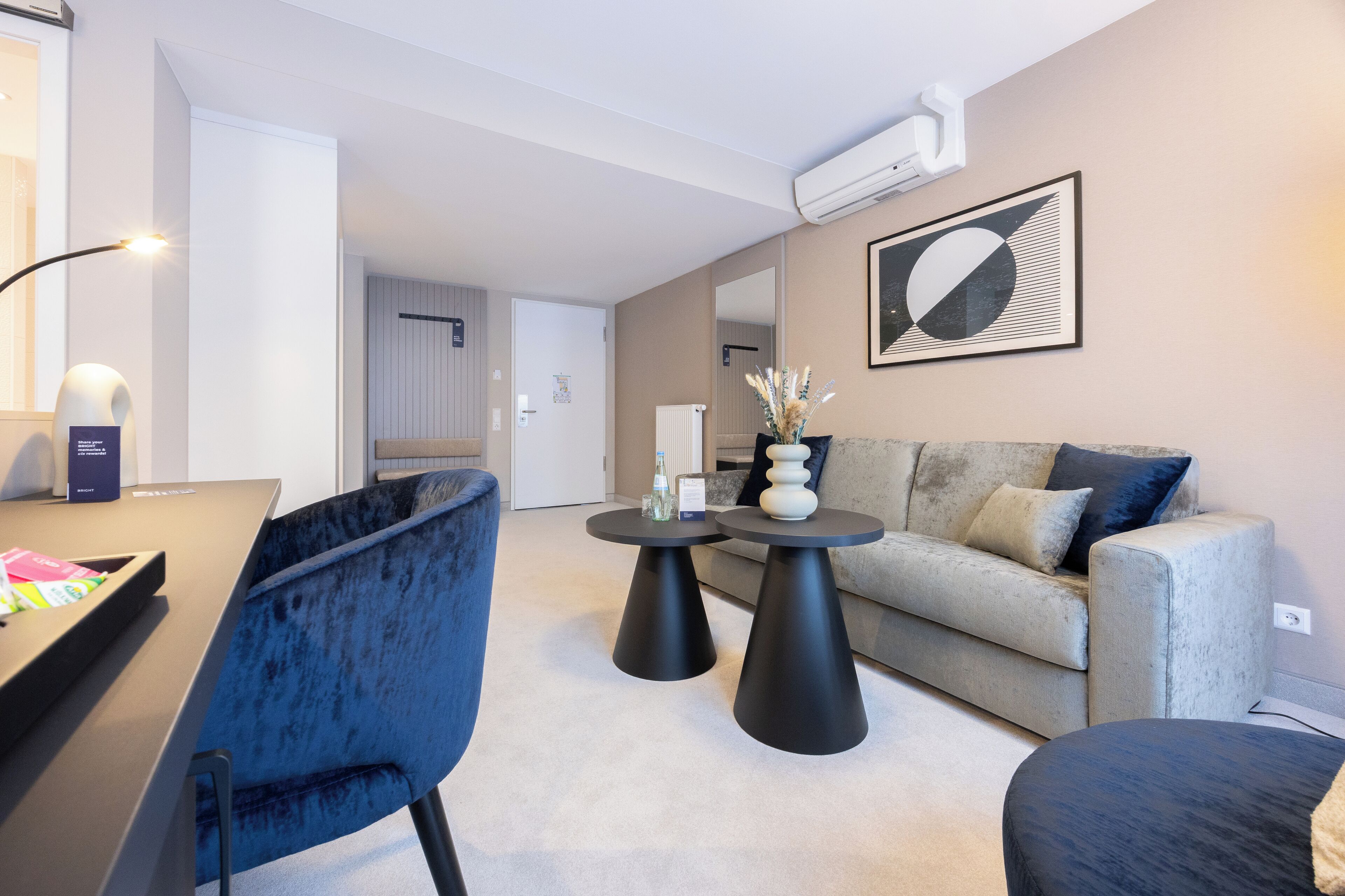 junior suite | 1 bedroom, in-room safe, desk, laptop workspace