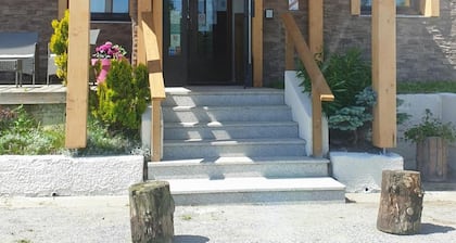 Hotel le YAKA