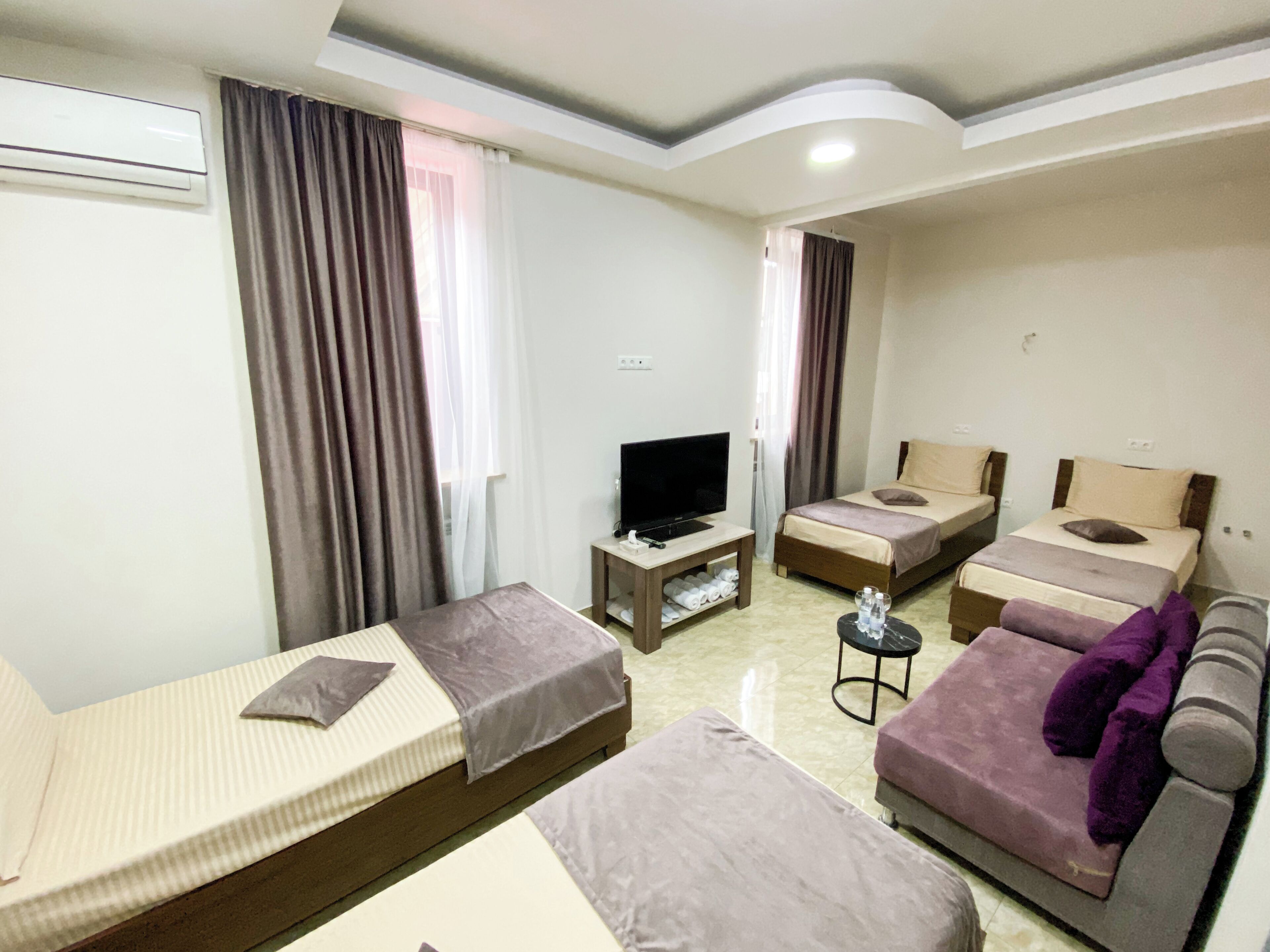 1 bedroom, premium bedding, blackout drapes, soundproofing