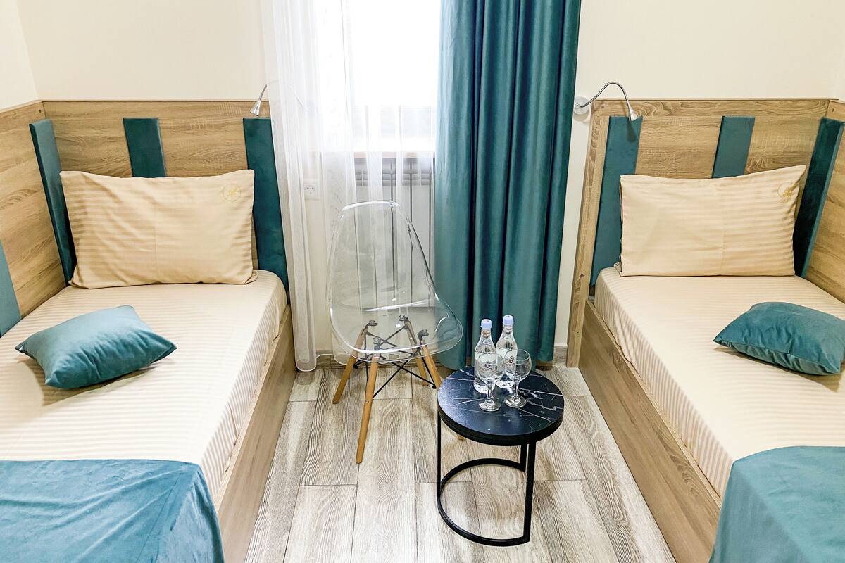 standard twin room | 1 bedroom, premium bedding, blackout curtains, soundproofing