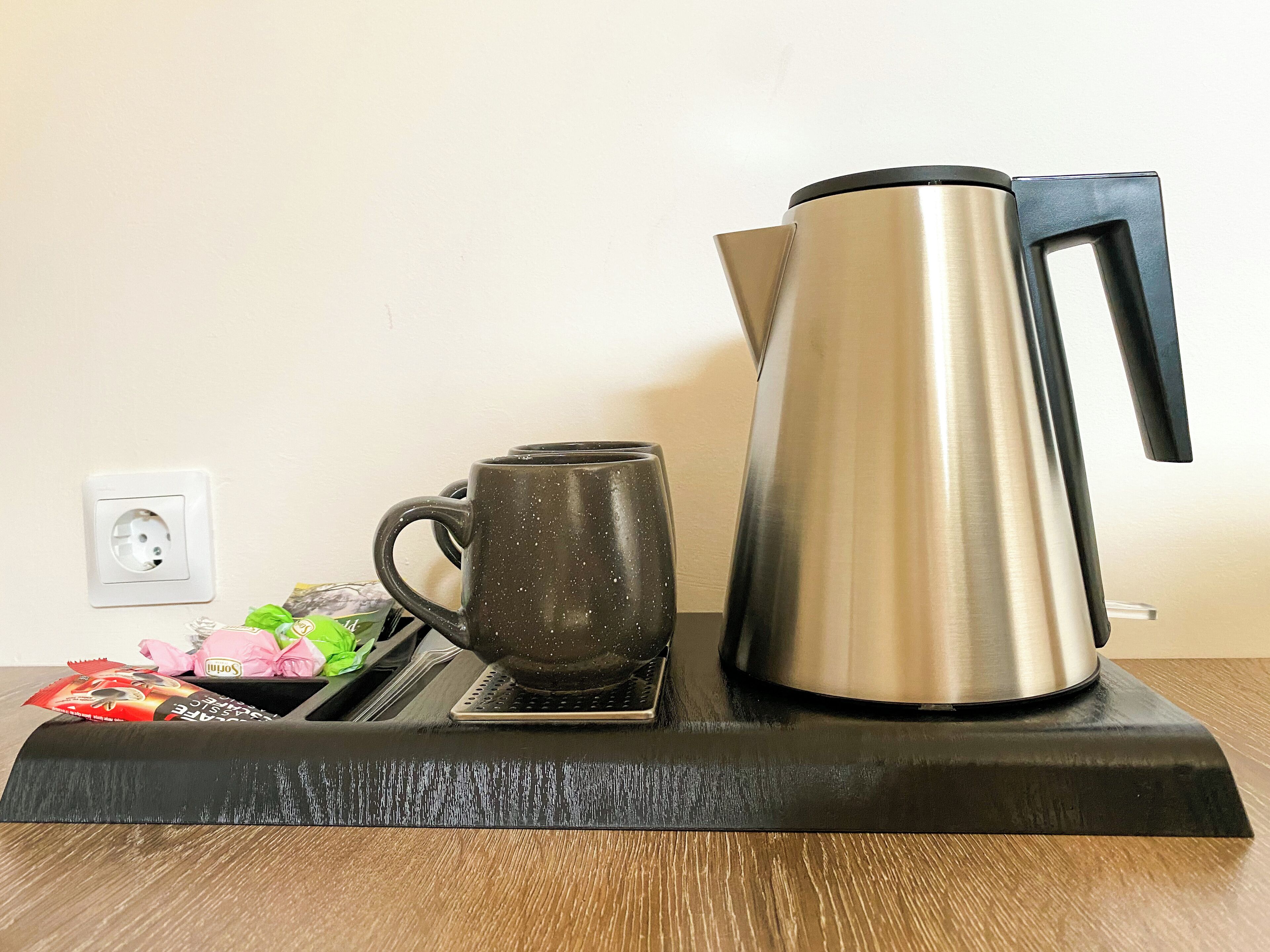 1 bedroom, premium bedding, blackout curtains, soundproofing