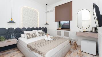 Habitación estándar doble | 1 dormitorio, ropa de cama de alta calidad, cortinas opacas