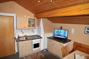 Private kitchen - Gaestehaus Bergfrieden (Hinterzarten)
