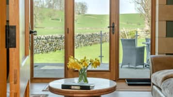 Decoración personalizada, muebles diferentes y escritorio