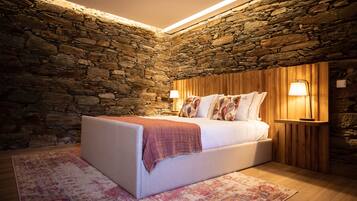 Superior Room | Hypo-allergenic bedding, individually decorated, individually furnished