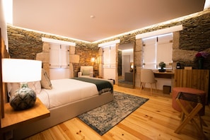 高級客房 | 低過敏寢具、獨特裝潢、布置獨特、隔音