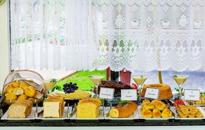 Tägliches inbegriffenes Frühstücksbuffet