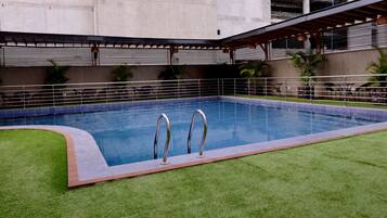 Piscina externa