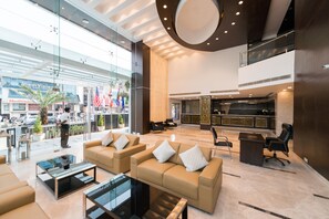 Lobby - Park Continental (Hyderabad)