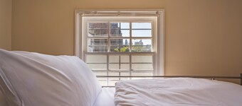 Mile End Beds - Hostel