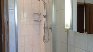 Apartment, Balkon | Badezimmer | Haartrockner, Handtücher