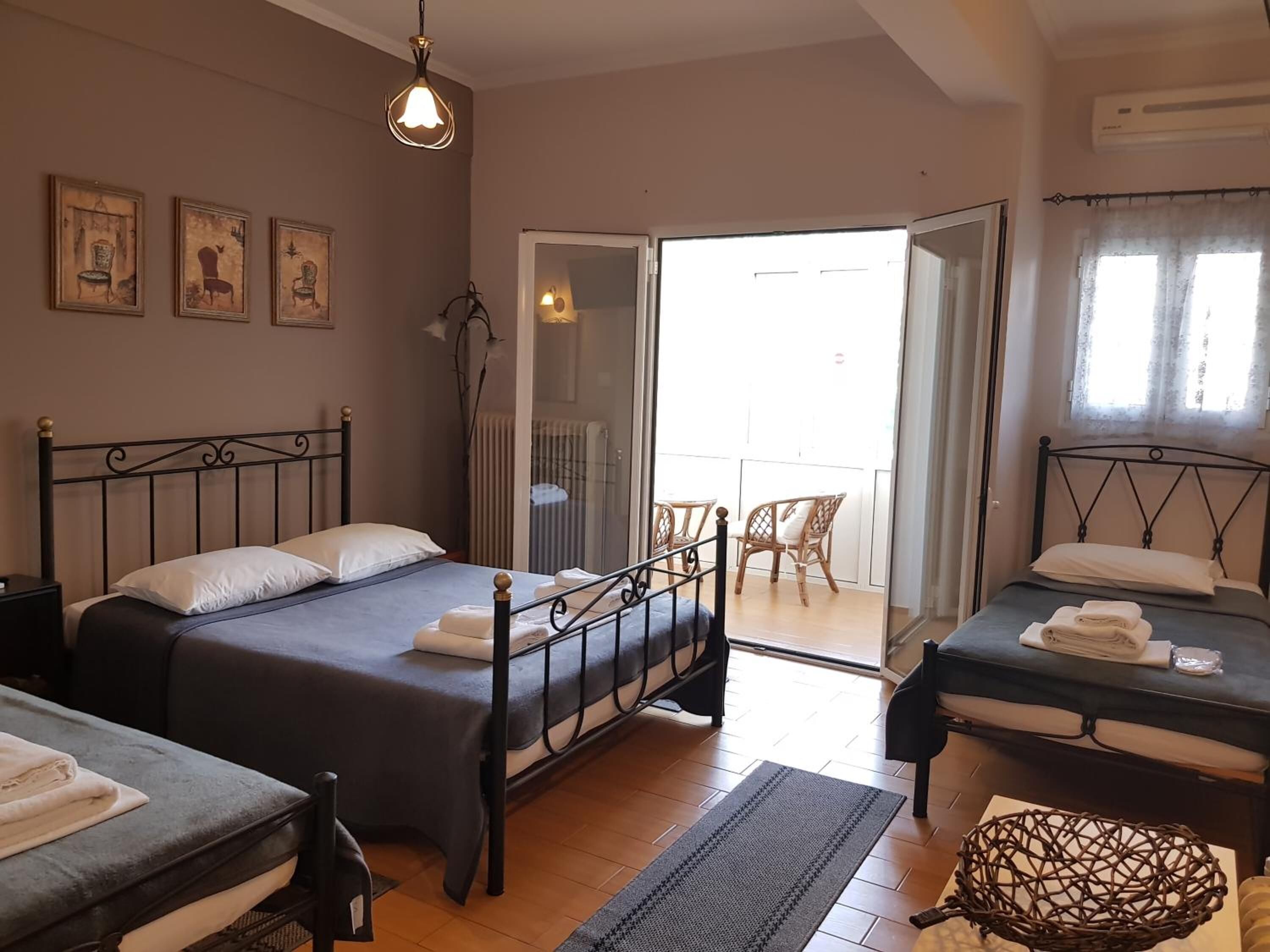 Free WiFi, bed sheets