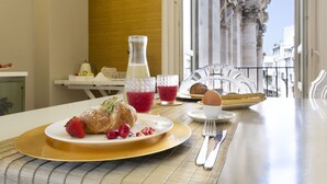 Kontinental frokost hver dag (mot et tillegg)