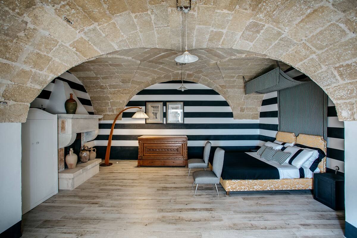 Chambres insonorisées, lits bébé (gratuits)