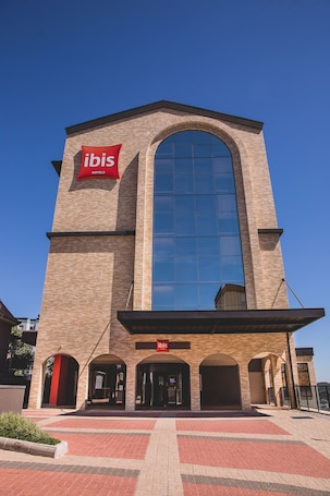 Exterior. Ibis Carlos Barbosa