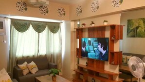 Condo, 1 Bedroom | Living room - Roy's Condo Pad (Davao)