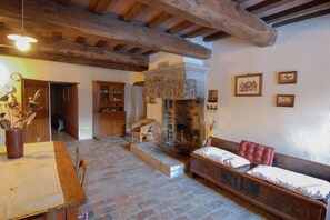 Appartement (Montalto) | Restauration dans la chambre