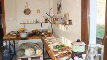 Tägliches einheimisches Frühstück (40 TRY pro Person)