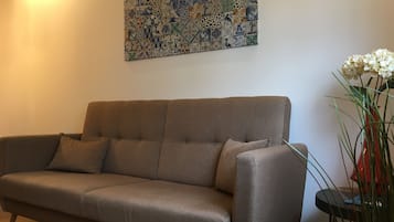 Apartment, 2 Bedrooms, Terrace | Living room | Flat-screen TV