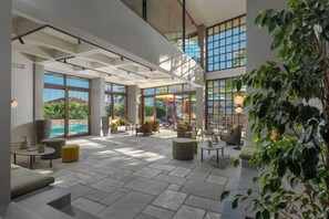 Bar (en la propiedad)