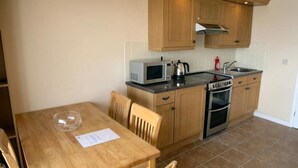 Private kitchen - Beach Court 25 (Saundersfoot)