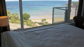 Room - Croft Court 52 (Tenby)