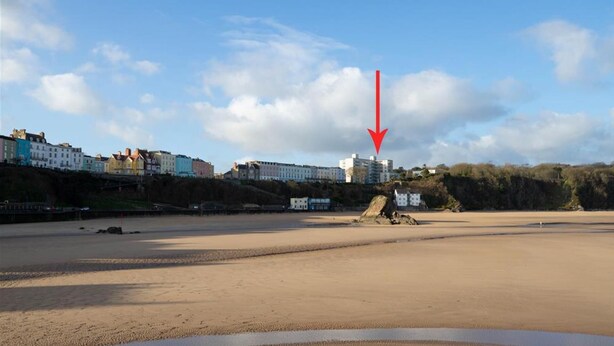 Unclassified image, 1 of 16, button - Croft Court 72 (Tenby)