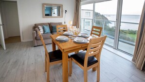 Unclassified image, 5 of 16, button - Croft Court 72 (Tenby)