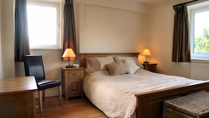 Hus (3 Bedrooms) | 3 soveværelser, strygejern/strygebræt, gratis Wi-Fi