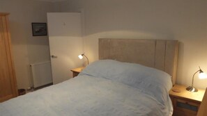 Room - Croft Court 32 (Tenby)